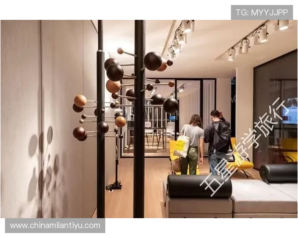 米兰国际：豪华时尚品牌云集的盛会，展示最新潮流趋势与设计创新